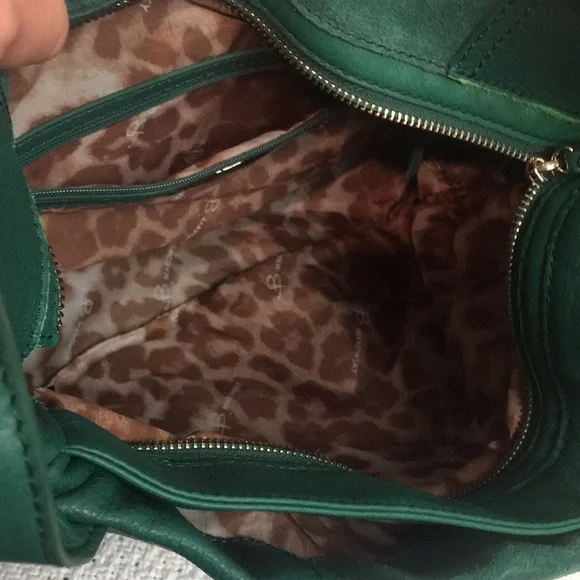 NWOT B.Makowski Leather & Suede Emerald Shoulder Bag - Picture 9 of 10